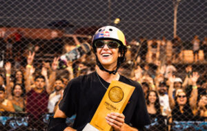 Paranaense Gui Khury bate recorde internacional de skate